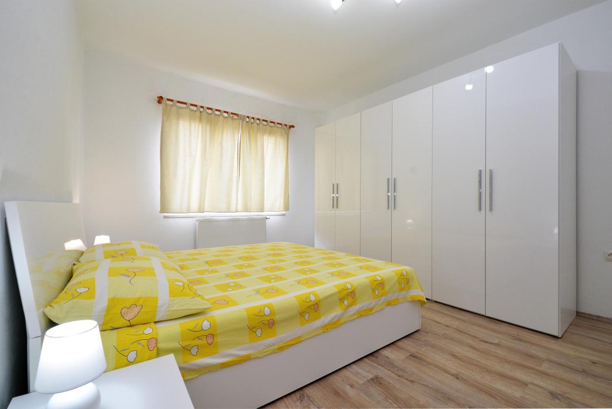 Apartments Goranka 2 Муртер Екстер'єр фото