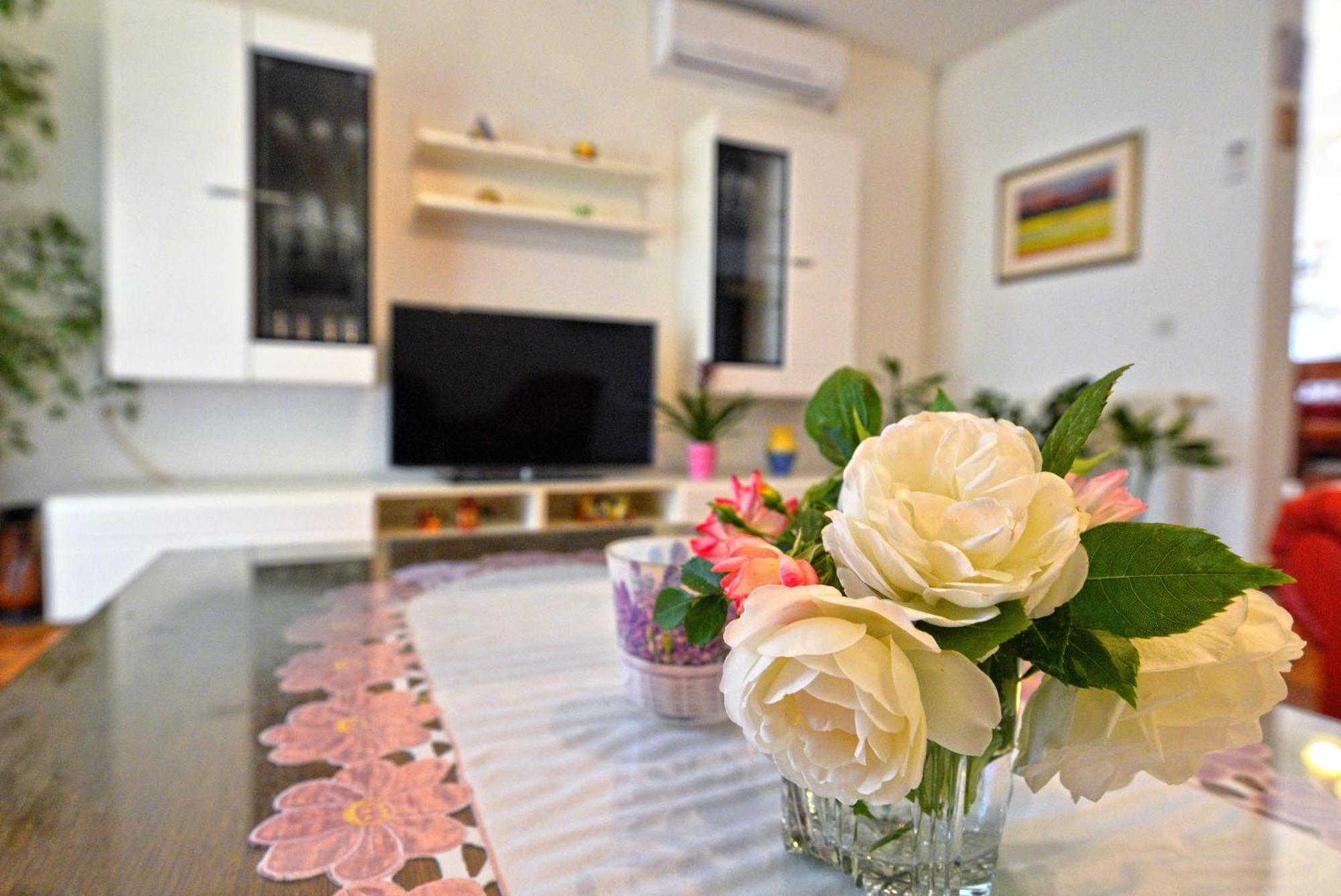 Apartments Goranka 2 Муртер Екстер'єр фото